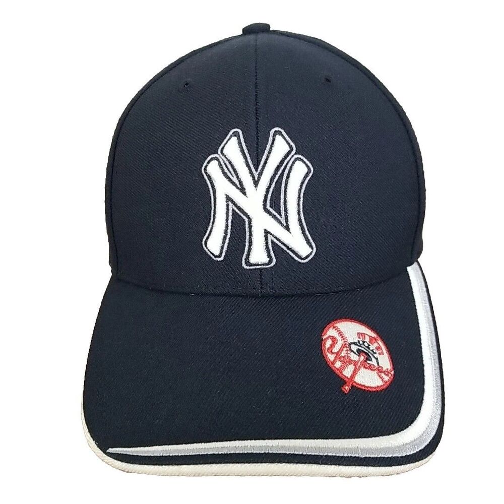 Vtg New York Yankees Navy MLB Baseball Hat Twins Enterprise Strapback Nice